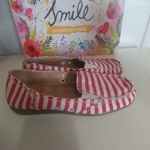 Aerosoles red & beige espadrilles shoes